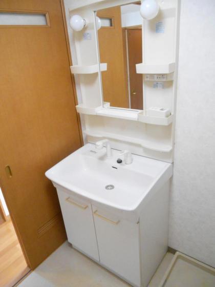 クレストシティ中井町