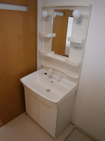 クレストシティ中井町