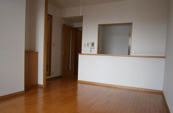 クレストシティ中井町