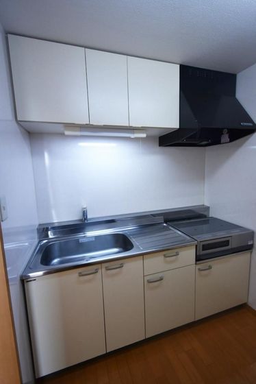 クレストシティ中井町