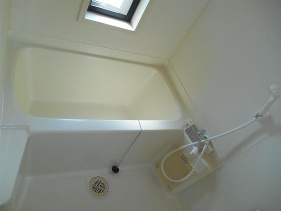 クレストシティ中井町