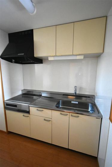 クレストシティ中井町