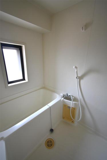 クレストシティ中井町