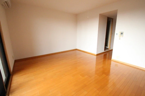 クレストシティ中井町