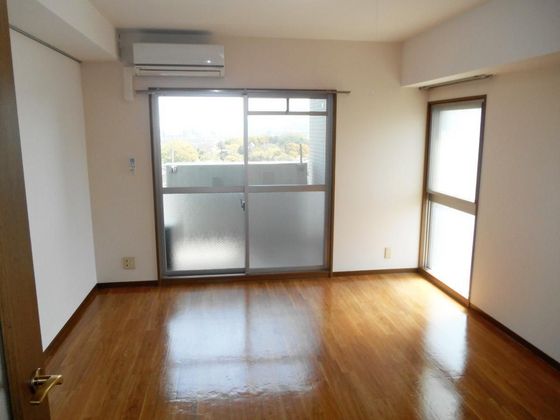 イマージュ・シャトー