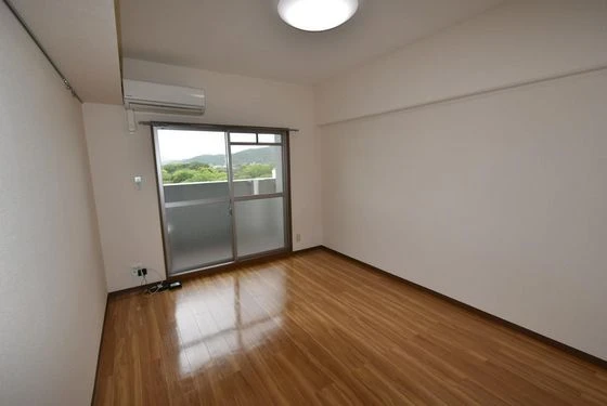 イマージュ・シャトー