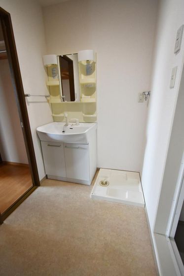 ジェムシティ表町ビル