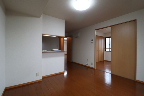 リビングタウン旭川 B棟