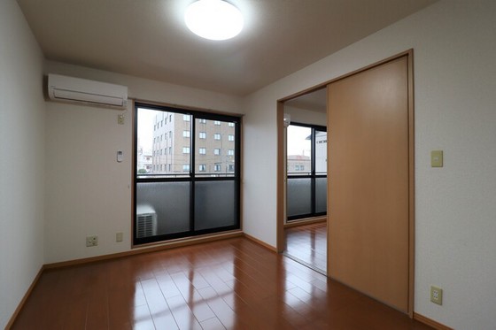 リビングタウン旭川 B棟