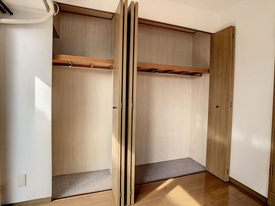 ジュネス医大東