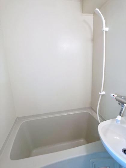 ジュネス医大東