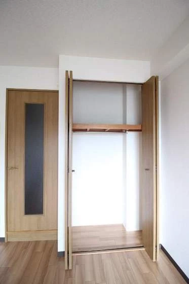 ジュネス医大東