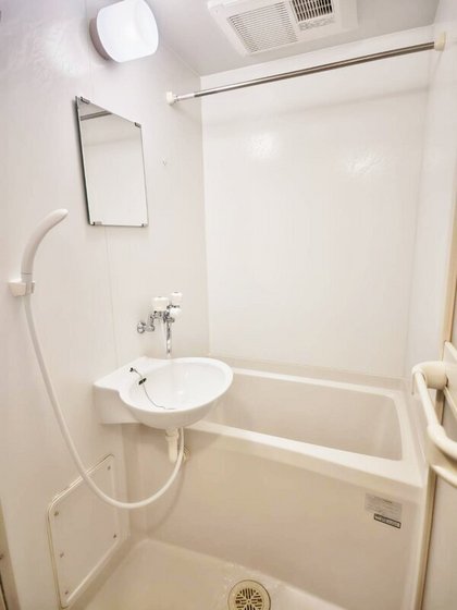 Maison de Roms伊島