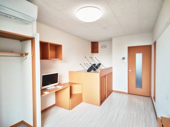 Maison de Roms伊島