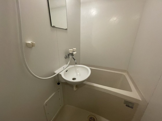 Maison de Roms伊島