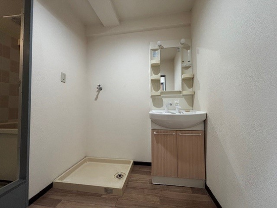 グランデュール東古松