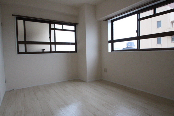 グランデュール東古松