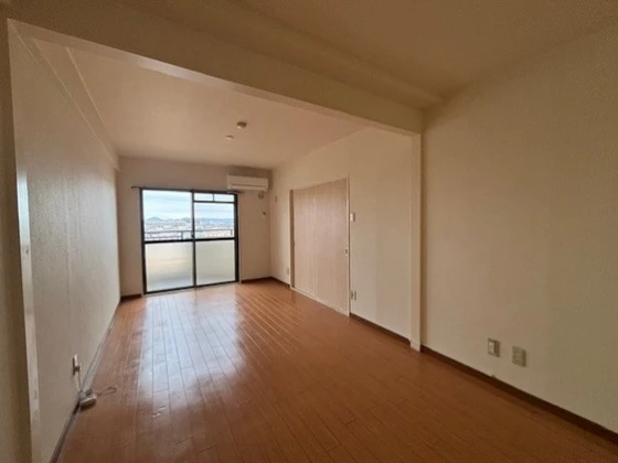 グランデュール東古松