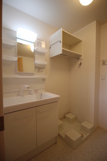 セカンドコート B棟