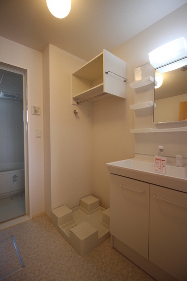 セカンドコート B棟