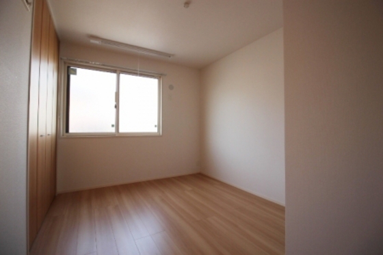 セカンドコート B棟