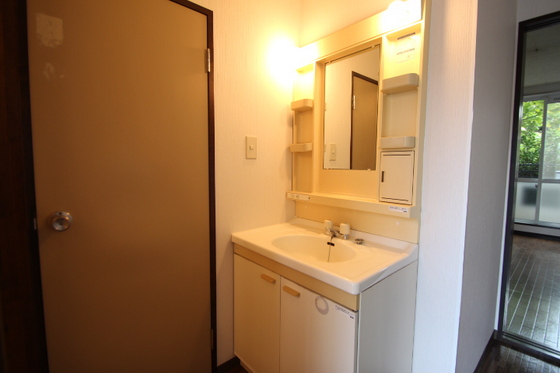 S.T.Villa TSUSHIMA B