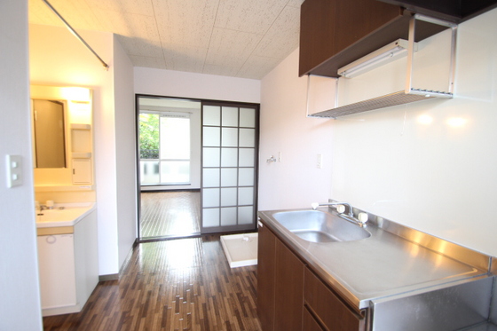 S.T.Villa TSUSHIMA B