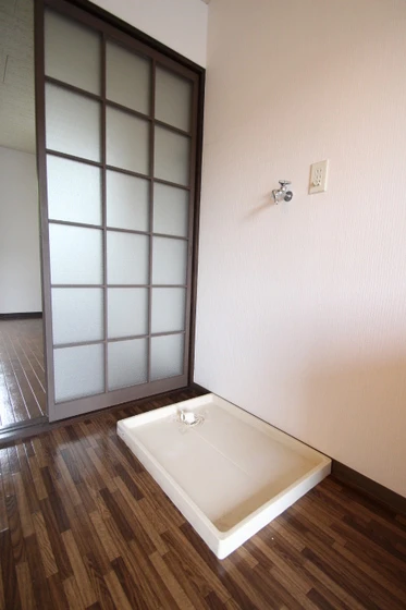 S.T.Villa TSUSHIMA B