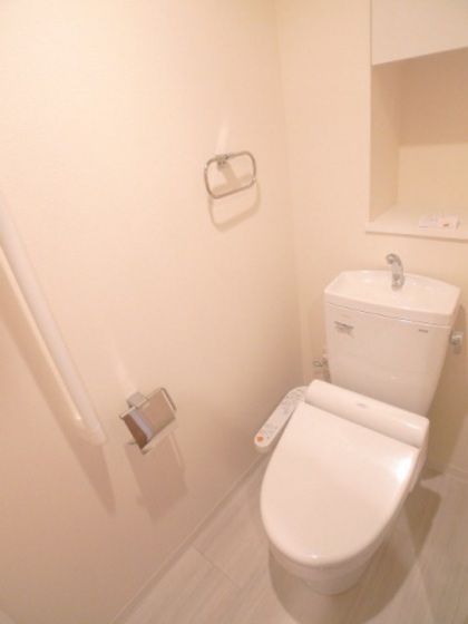 アルファスマート西川緑道公園