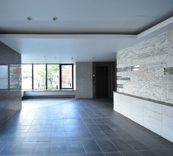 アルファスマート西川緑道公園