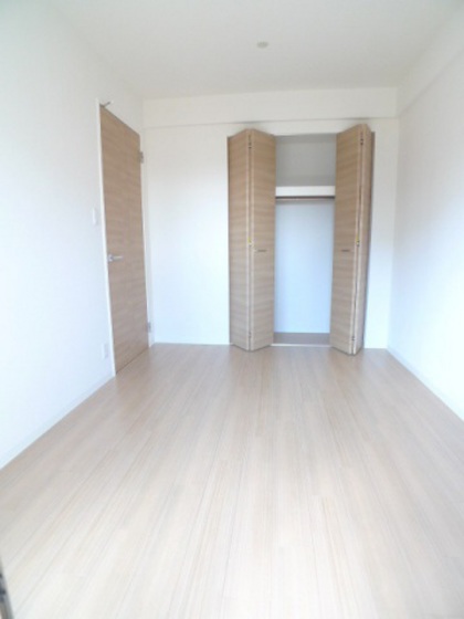 アルファスマート西川緑道公園