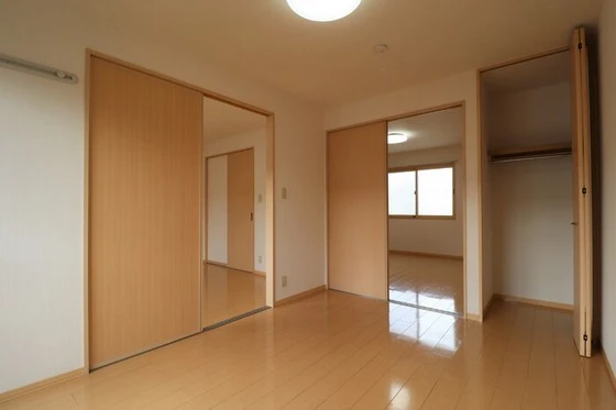 メゾンプリネール B棟