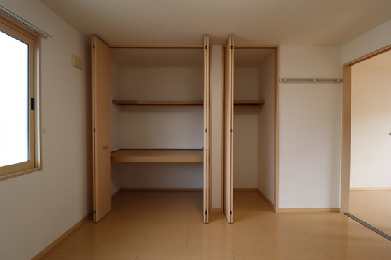 メゾンプリネール B棟