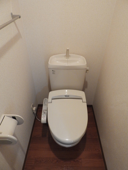 ストークシャトル B棟