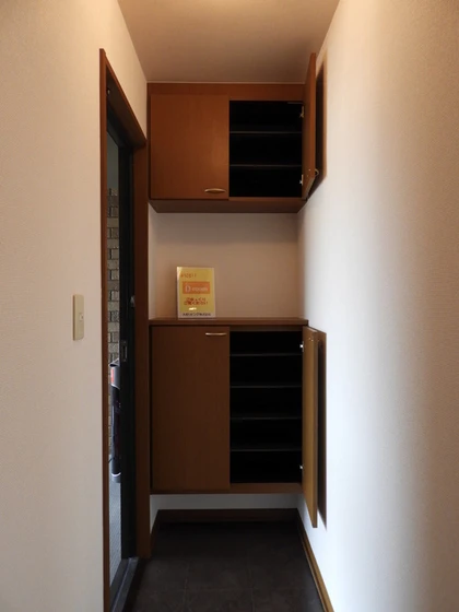 ストークシャトル B棟