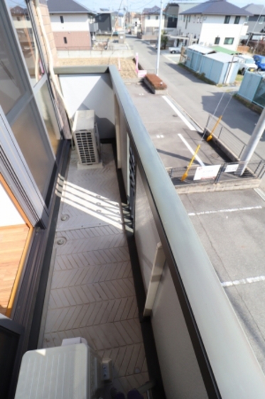 ストークシャトル B棟