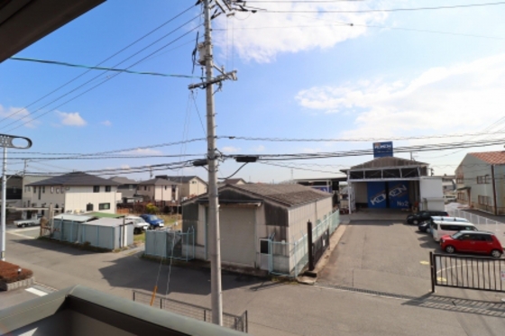 ストークシャトル B棟