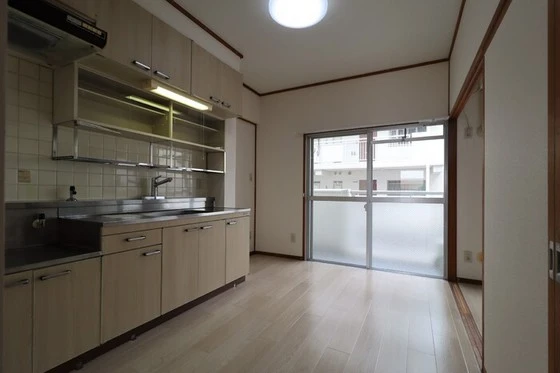 長瀬マンション Ⅱ棟