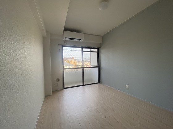 サンシャイン向洋