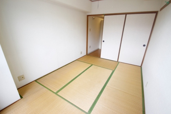 サンシャイン向洋