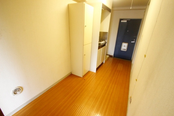 サンシャイン向洋