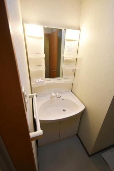 サダーズ伊福町