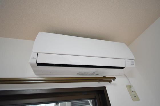 サダーズ伊福町