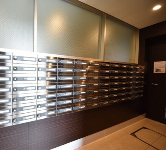 ロイヤルガーデン大元駅前