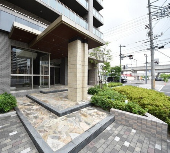 ロイヤルガーデン大元駅前