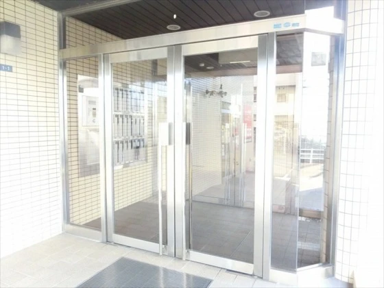 グランデュール今2号館