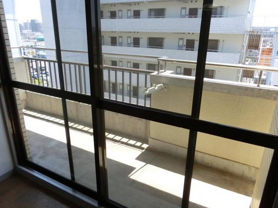 グランデュール今2号館