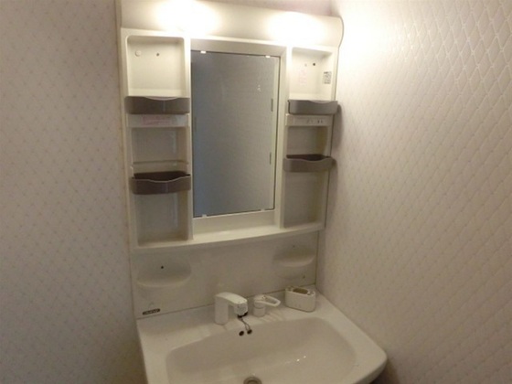 グランデュール今2号館