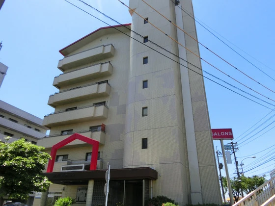 グランデュール今2号館