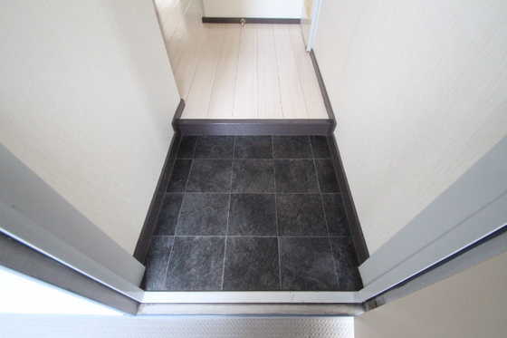 グランデュール今1号館